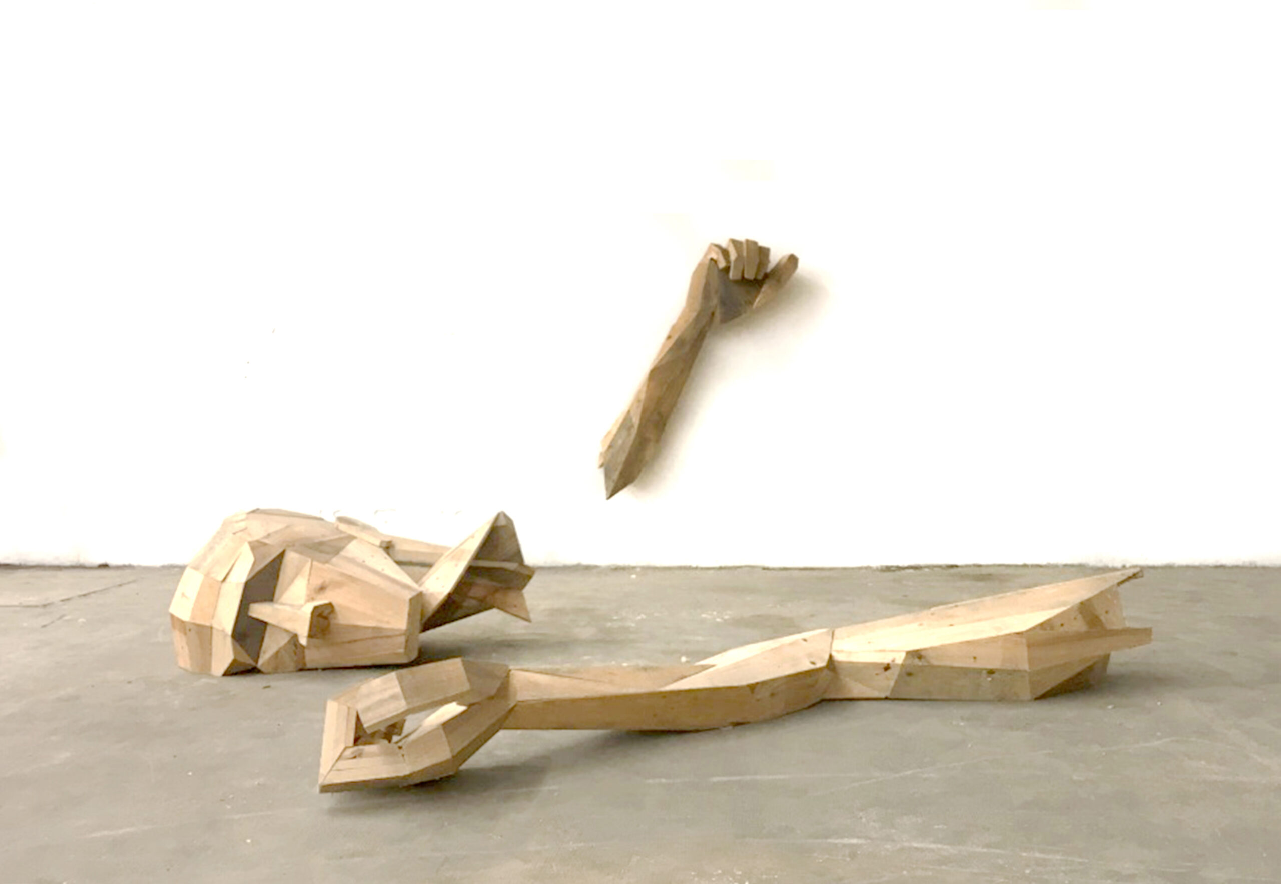 ali métamorphes sculptures